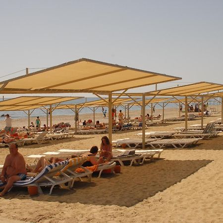 Club Turtas Beach 코나키 외부 사진